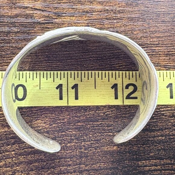 VTG Sterling Silver 925 Silpada Raised Rolled Edge Wide Cuff Bracelet Size L - Picture 9 of 11